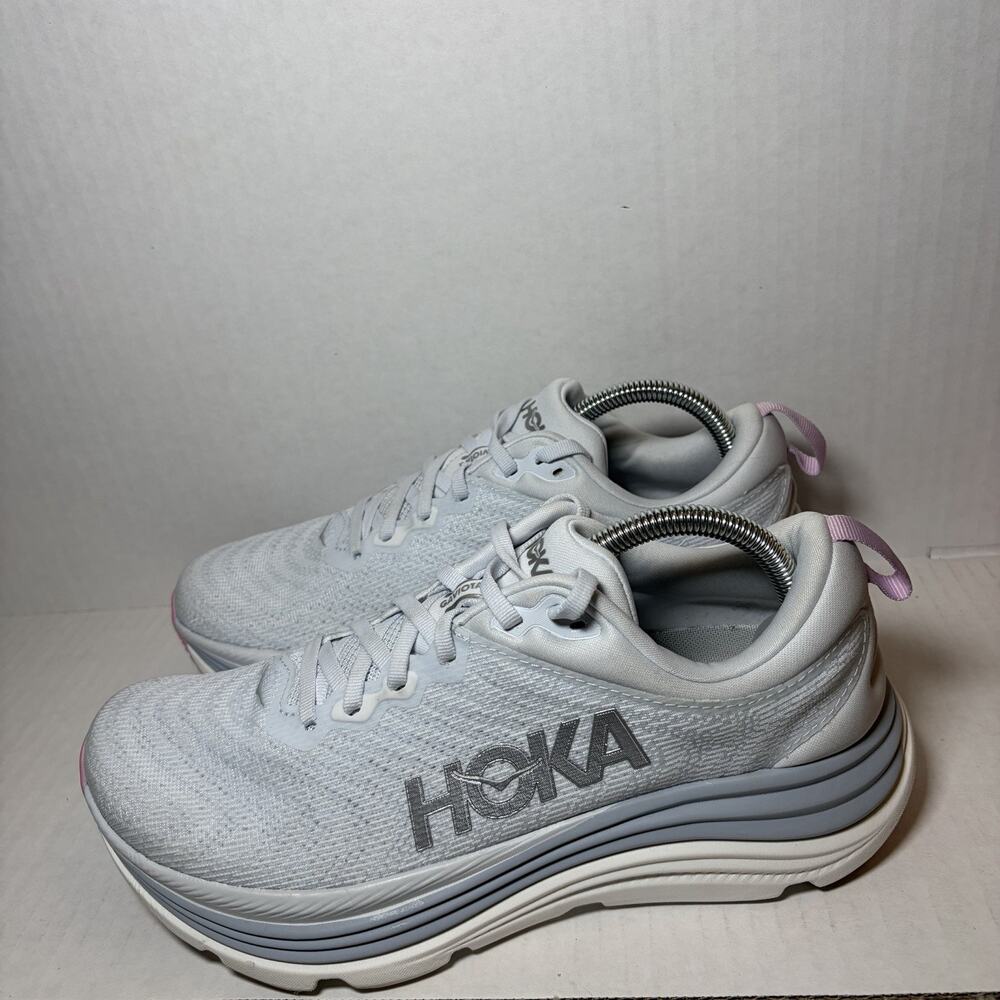 Hoka One One Women’s Gaviota 5 Light Gray Running Shoes Sz 9.5